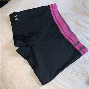 Under armor spandex shorts